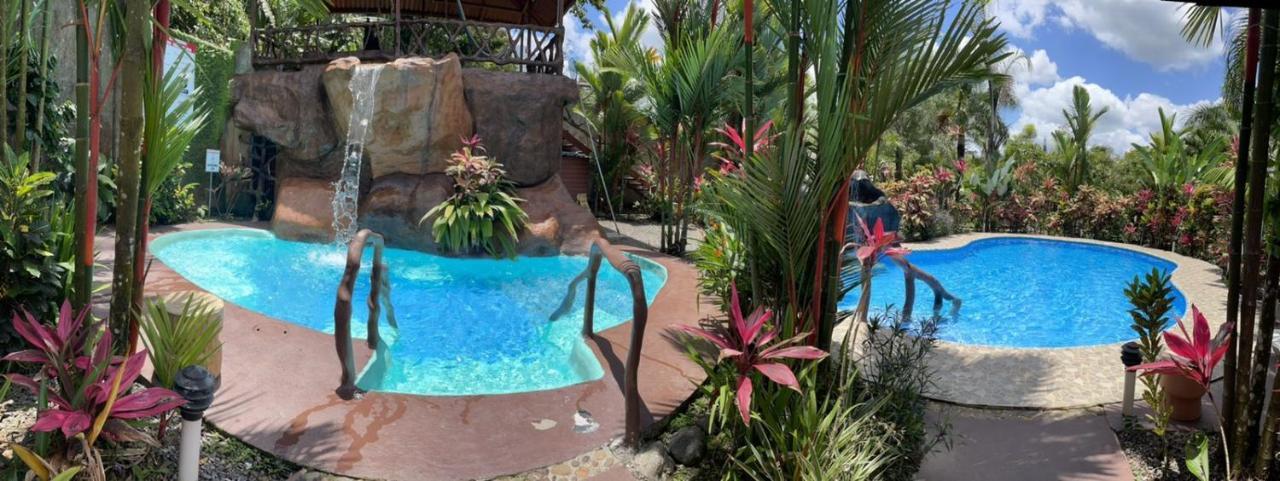 Aunty Arenal Lodge Ла Фортуна Экстерьер фото